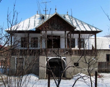 Casa Ioana şi Elena Comişel